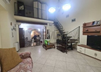 Soggiorno - Bilocale via vittorio veneto
 
23, Siracusa - foto 1