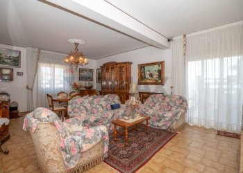 Sala da pranzo - Villa Via Eraclito
 
14, Augusta - foto 38