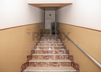 Scale - Independent house VIA LISSO
 
59, Lentini - photo 6