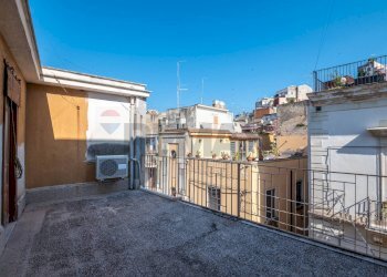 Terrazza - Independent house VIA LISSO
 
59, Lentini - photo 37