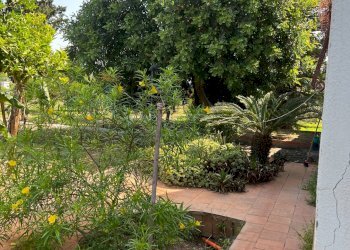 Giardino - Villa AGNONE BAGNI, Augusta - foto 10