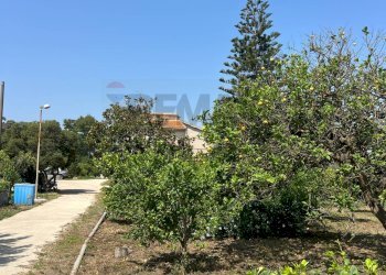 Giardino - Villa AGNONE BAGNI, Augusta - foto 32