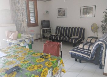 Sala da pranzo - Bilocale Contrada Costa Saracena (complesso Reysol)
 
210, Augusta - foto 4