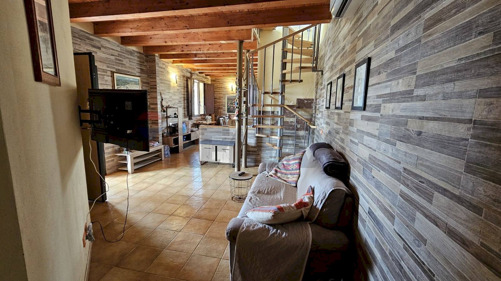 Soggiorno - Villa via del turchese
15, Siracusa - foto 3