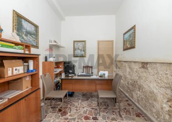 Ufficio - Casa indipendente Via Ferrucci
 
53, Pachino - foto 1