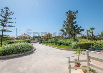 Casa all\'aperto - Villa CONTRADA SAN LORENZO STRADA IV
 
SNC, Noto - foto 6