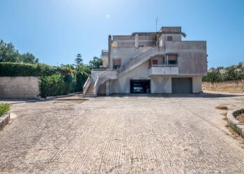 Casa all\'aperto - Villa CONTRADA SAN LORENZO STRADA IV
 
SNC, Noto - foto 9