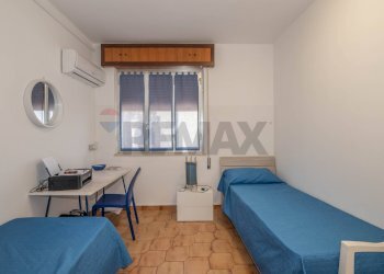 Camera / camera da letto - Villa CONTRADA SAN LORENZO STRADA IV
 
SNC, Noto - foto 25