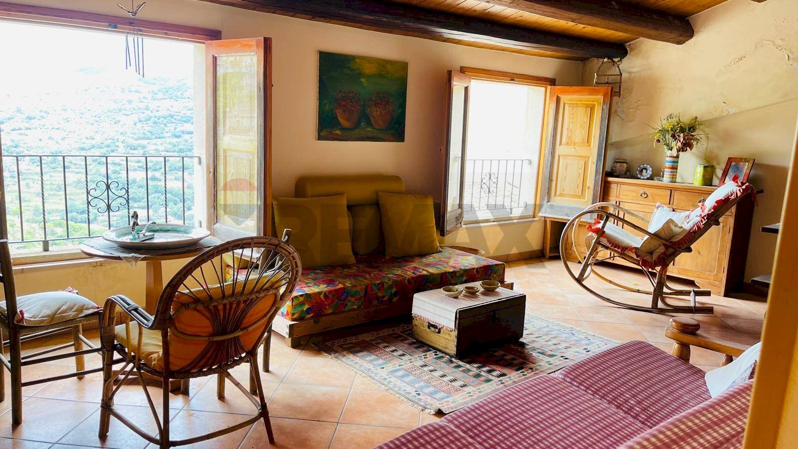 Soggiorno - Independent house via archimede
 
26, Monterosso Almo - photo 1