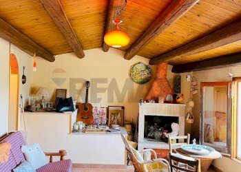 Soggiorno - Casa indipendente via archimede
 
26, Monterosso Almo - foto 3