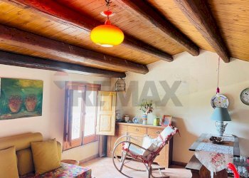 Soggiorno - Casa indipendente via archimede
 
26, Monterosso Almo - foto 4