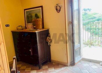 Hall / corridoio - Casa indipendente via archimede
 
26, Monterosso Almo - foto 10