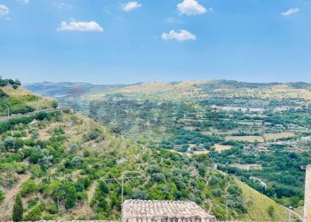 Vista delle montagne - Casa indipendente via archimede
 
26, Monterosso Almo - foto 14