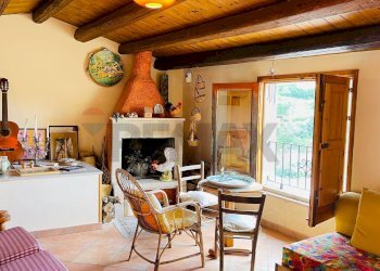 Soggiorno - Casa indipendente via archimede
 
26, Monterosso Almo - foto 22