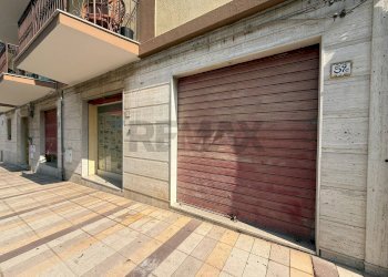 Terrazza - Locale Commerciale viale annunziata
 
59, Priolo Gargallo - foto 6