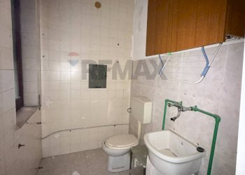 Bagno - Locale Commerciale viale annunziata
 
59, Priolo Gargallo - foto 16