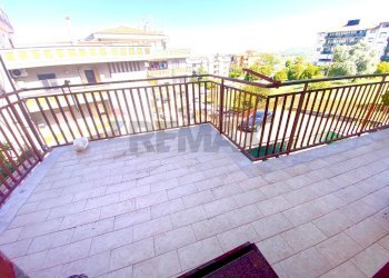 Balcone - Appartamento Piazza Marchesi
 
2, Carlentini - foto 6