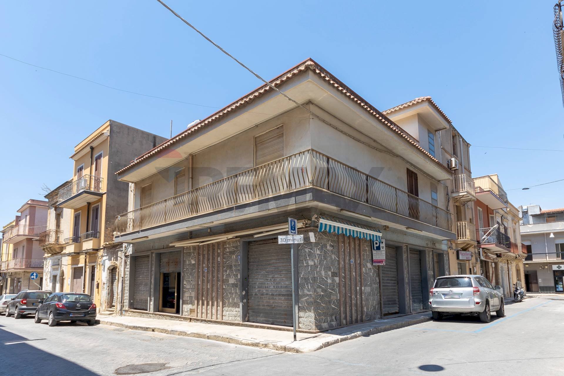 Edificio all\'aperto - Casa indipendente Via Durando
 
9, Pachino - foto 1