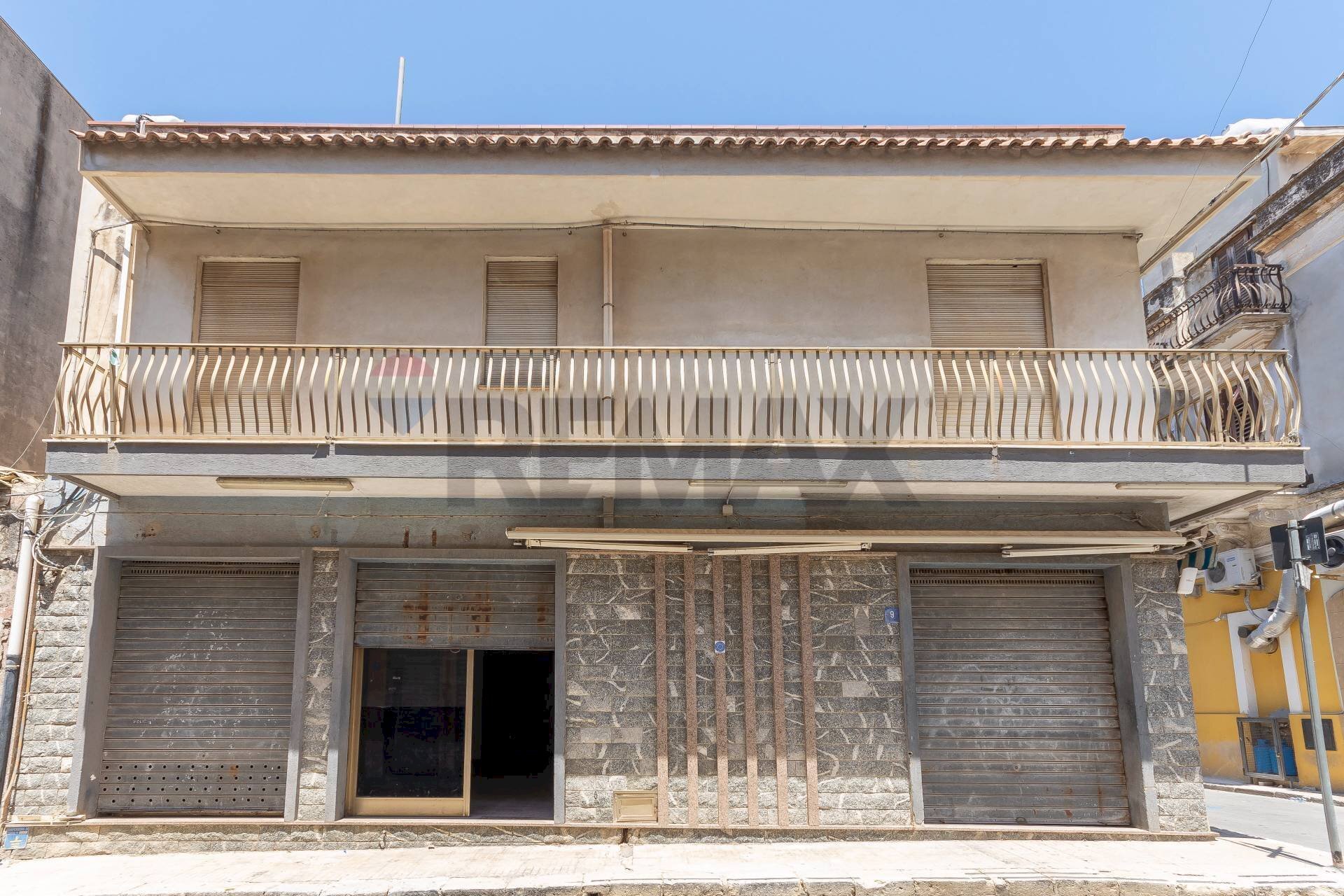 Edificio all\'aperto - Casa indipendente Via Durando
9, Pachino - foto 2