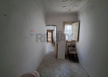 Hall / corridoio - Casa indipendente Via Del Fante
 
140, Priolo Gargallo - foto 6