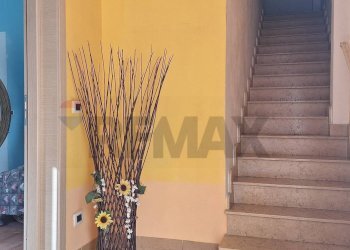 Scale - Casa indipendente Via ferreri
 
75, Rosolini - foto 4