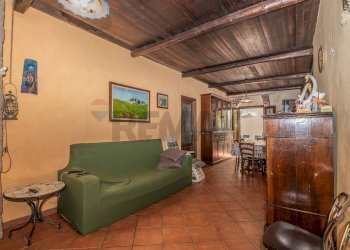 Sala da pranzo - Casa indipendente VIA CARLO CARRA'
 
9, Noto - foto 10