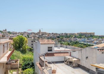 Edificio all\'aperto - Casa indipendente VIA CARLO CARRA'
 
9, Noto - foto 41