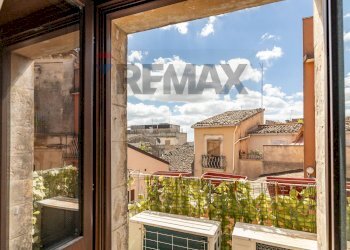 Edificio all\'aperto - Casa indipendente via Pietro Messina
 
25, Palazzolo Acreide - foto 26