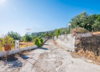 Strada principale - Villa SP 37
 
snc, Melilli - foto 13