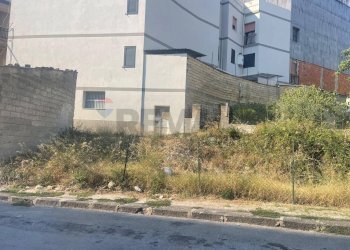 Edificio all\'aperto - Terreno edificabile Corso Italia, Solarino - foto 3