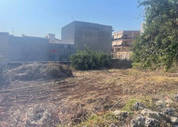 Edificio all\'aperto - Terreno edificabile Corso Italia, Solarino - foto 1