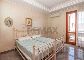 Camera / camera da letto - Casa semi indipendente Via Archimede
 
13, Solarino - foto 24