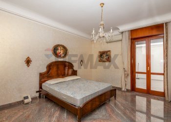 Camera / camera da letto - Casa semi indipendente Via Archimede
 
13, Solarino - foto 25