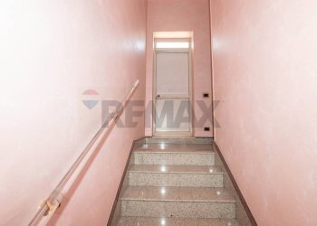 Scale - Casa semi indipendente Via Archimede
 
13, Solarino - foto 31