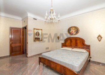 Camera / camera da letto - Casa semi indipendente Via Archimede
 
13, Solarino - foto 34