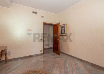 Stanza vuota - Casa semi indipendente Via Archimede
 
13, Solarino - foto 35