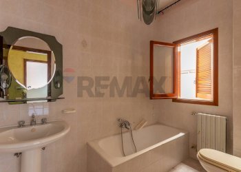 Bagno - Trilocale Viale Teracati
 
110, Siracusa - foto 34