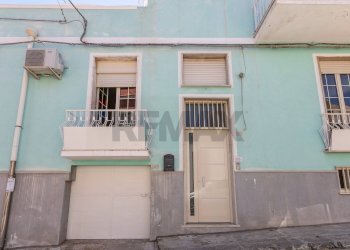 Edificio all\'aperto - Casa indipendente Via Roma
 
235, Pachino - foto 1