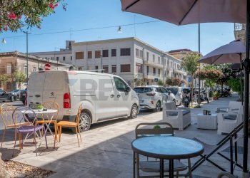 Edificio all\'aperto - Bar Tavola Calda - Fredda armando diaz
33/A, Siracusa - foto 3