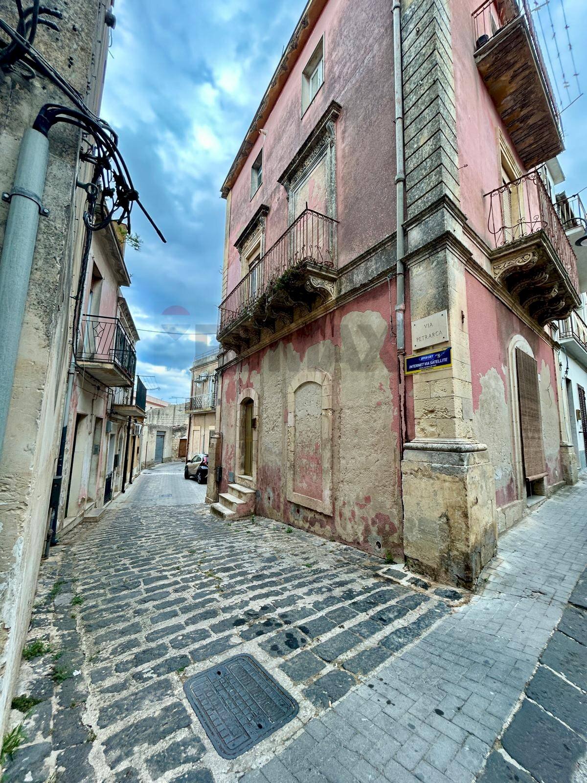 Edificio all\'aperto - Independent house VIA PETRARCA
 
25, Palazzolo Acreide - photo 1