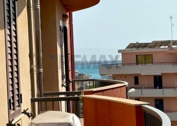 Balcone - Bilocale Via La Valletta
 
8, Pozzallo - foto 1