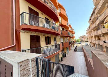 Edificio all\'aperto - Bilocale Via La Valletta
 
8, Pozzallo - foto 2