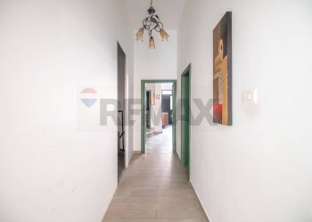 Hall / corridoio - Casa semi indipendente Via Giovanni Lanza
 
9, Pachino - foto 14