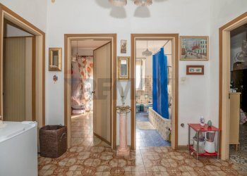 Hall / corridoio - Casa semi indipendente Via Giovanni lanza
 
11, Pachino - foto 17