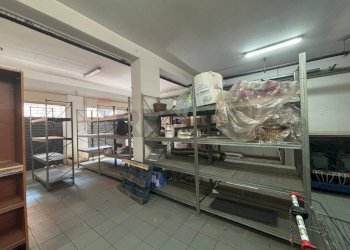 Dispensa di stoccaggio - Negozio Via della Pentapoli
 
1, Priolo Gargallo - foto 8