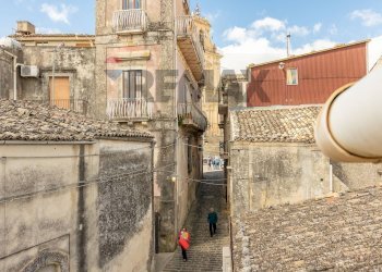 Edificio all\'aperto - Casa indipendente via Pietro Messina
 
21, Palazzolo Acreide - foto 27