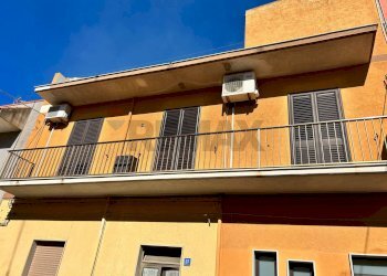 Edificio all\'aperto - Casa semi indipendente Pachino - foto 3