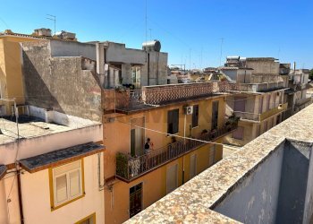 Edificio all\'aperto - Casa semi indipendente Pachino - foto 27