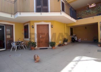 Terrazza - Villa Via Serg. Cavallo
 
8, Rosolini - foto 2