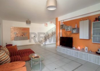 Soggiorno - Villa Via Serg. Cavallo
 
8, Rosolini - foto 6